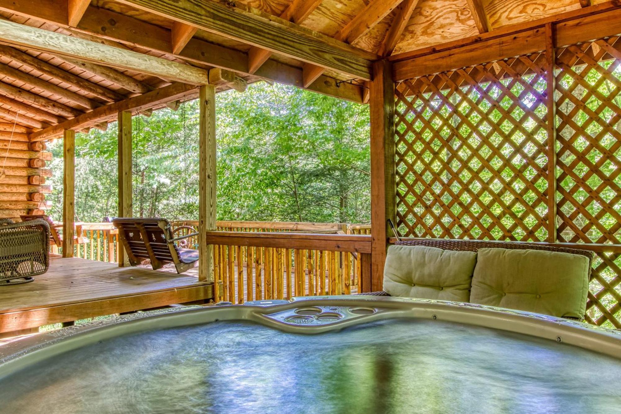 Very Private, Real Log Cabin With Hot Tub! Sevierville Exteriér fotografie